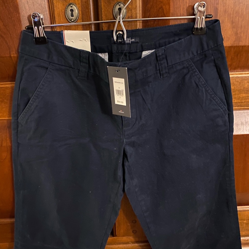 Chinos